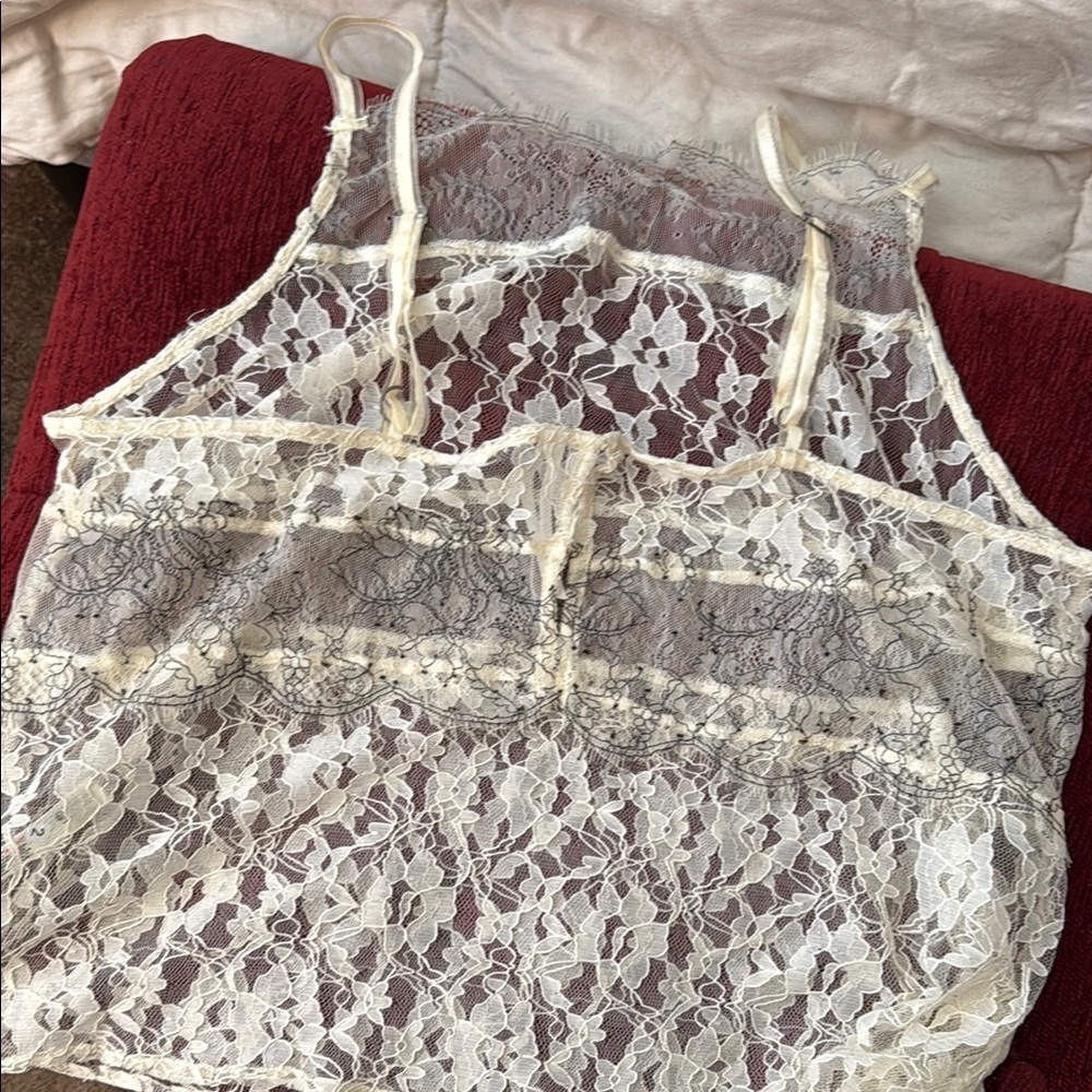 Anthropologie Cream Lace Chemise with Floral Design - Picture 3 of 11